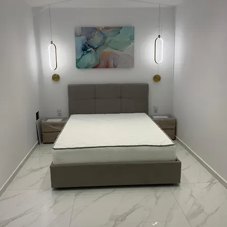 公寓 οικια αποζαρι μεγαλη περσα 卡斯托里亚