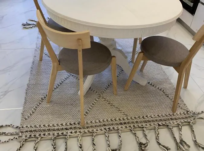 οικια αποζαρι μεγαλη περσα