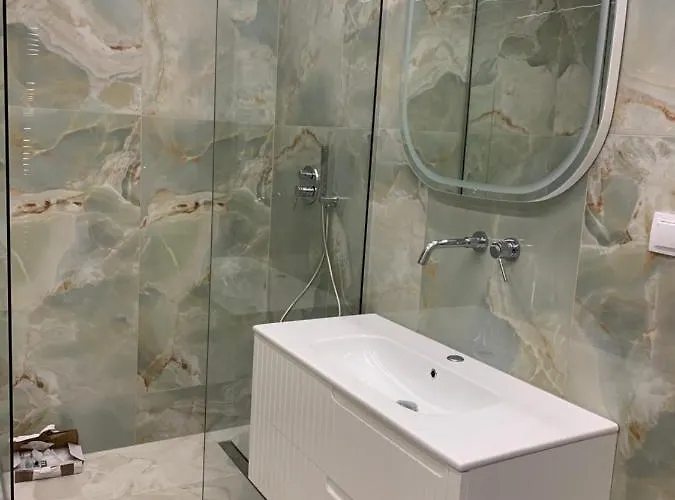 οικια αποζαρι μεγαλη περσα *